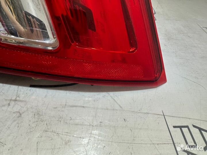 Фонарь правый Suzuki Grand Vitara JT J24B 2.4 2009