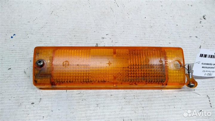 Стекло указателя поворотов правого volkswagen Pas