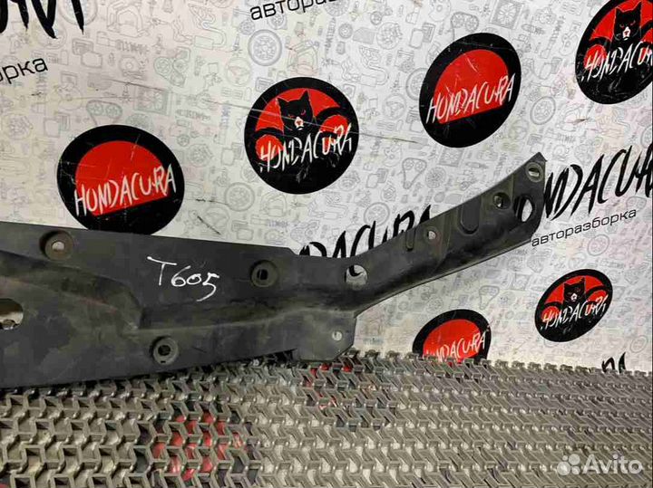 Накладка замка капота Honda Accord