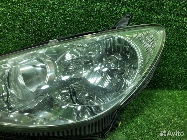 Фара передняя левая Toyota Estima ACR40