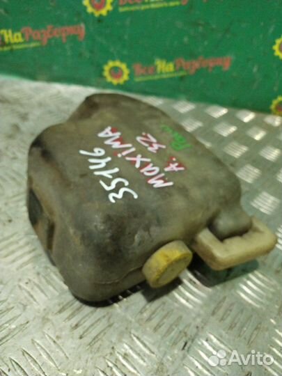 Бачок расширительный Nissan Maxima A32 седан 2.0