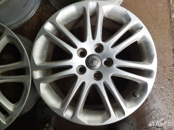 Оригинальные литые диски GM r18 5x105 is42