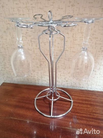 Подставка под фужеры