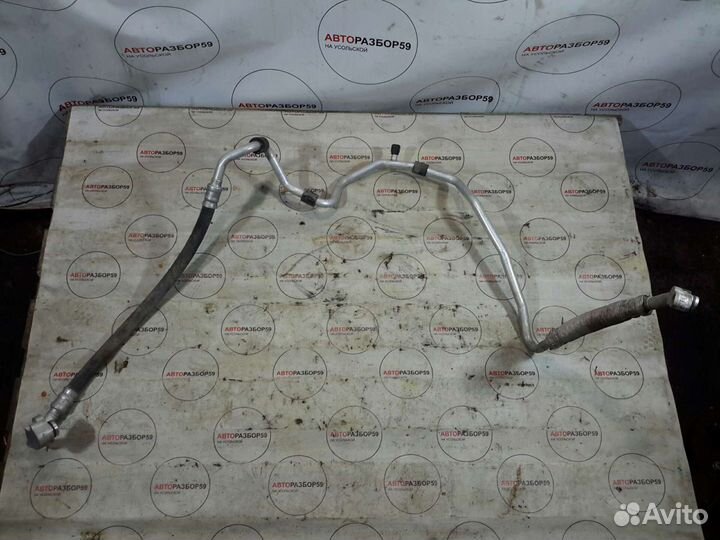 Трубка кондиционера на Skoda Octavia A5