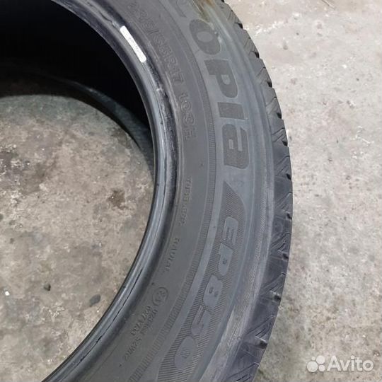 Bridgestone Ecopia EP850 235/55 R17