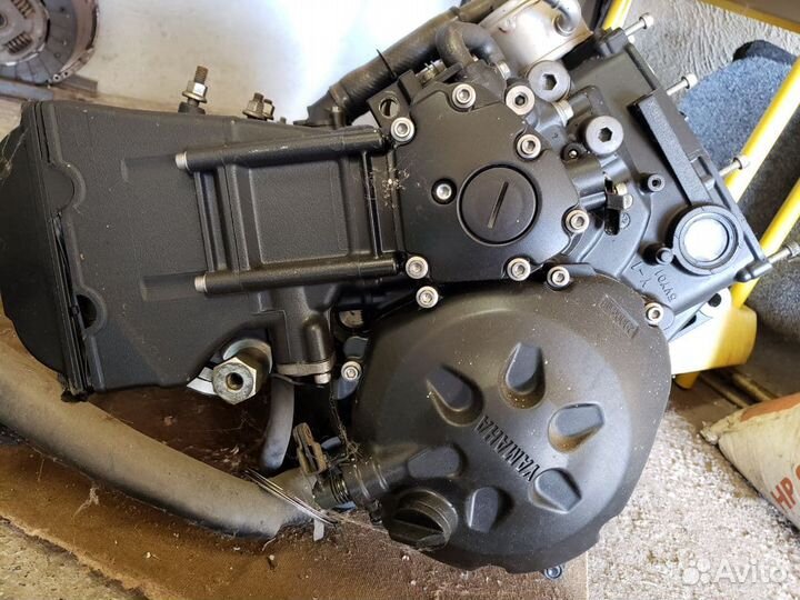 Гбц, детали двигателя FZ1