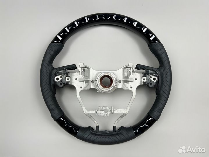 Руль Toyota Camry 70 Sport Design