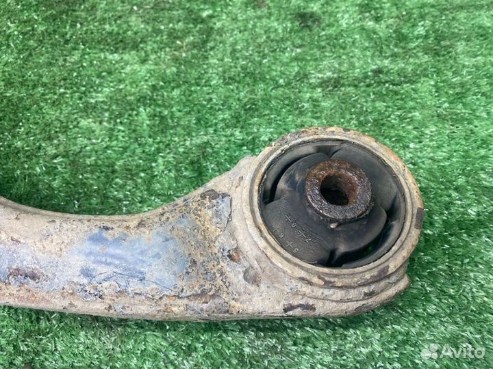 Рычаг правый Kia Ceed ED