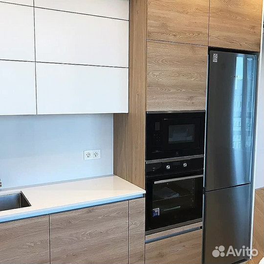 Кухня в потолок