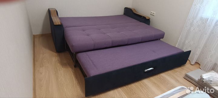 Диван лидер