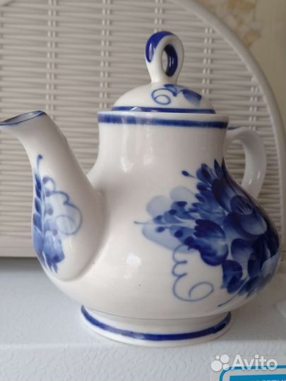 Чайники заварочные Гжель.Винтаж