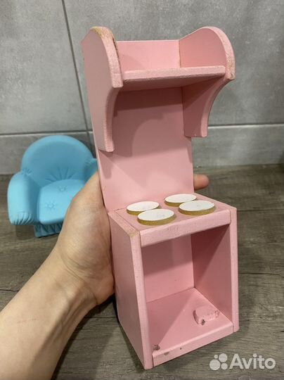 Мебель для кукольного домика