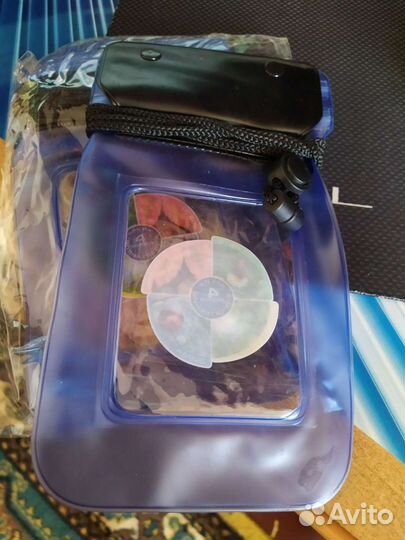 Водонепроницаемый чехол