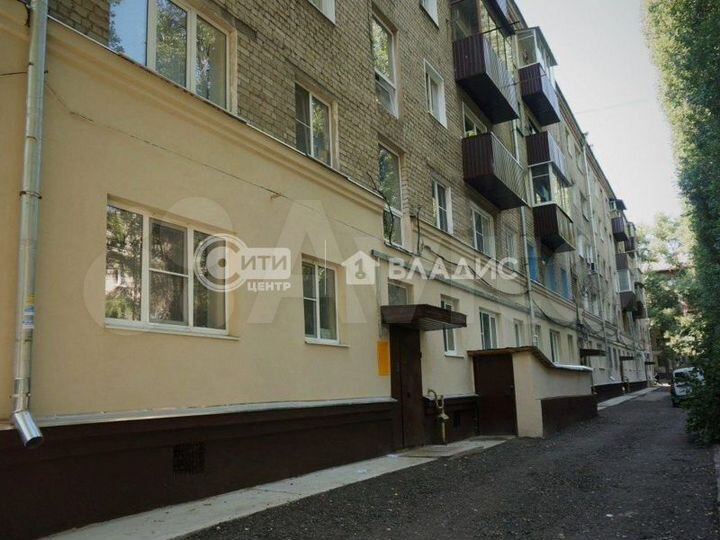 2-к. квартира, 42,5 м², 1/5 эт.