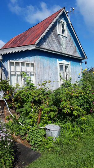 Дом 17,3 м² на участке 4,4 сот.