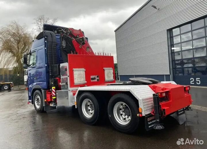 Pазбираем грузовик Volvo FH 2005-2008