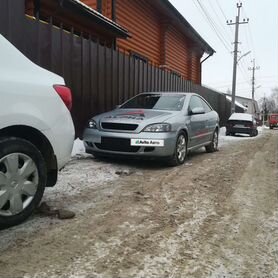 Opel Astra 2.0 МТ, 2000, 100 000 км