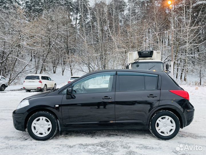 Nissan Tiida 1.6 AT, 2010, 130 000 км