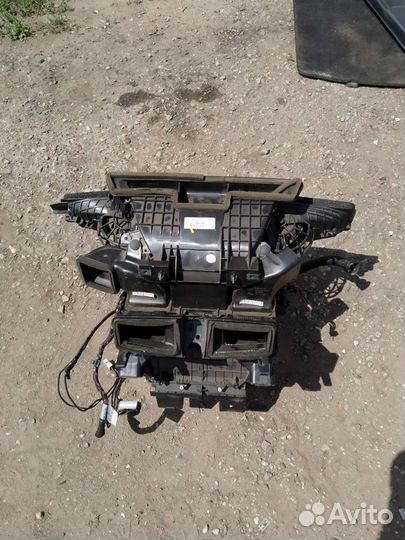 Корпус печки Renault Fluence 2010 года