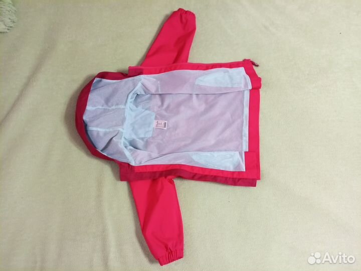 Ветровка для девочки