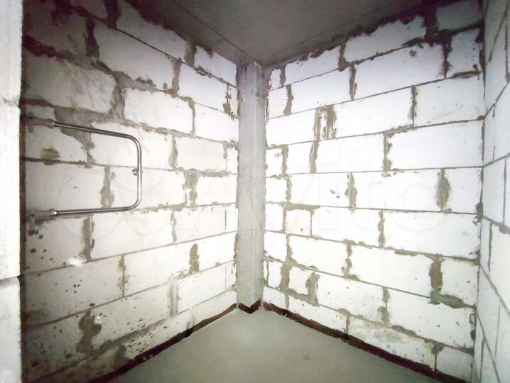 2-к. квартира, 72,4 м², 1/17 эт.