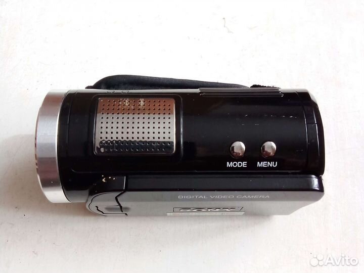 Продаю Sony камеру