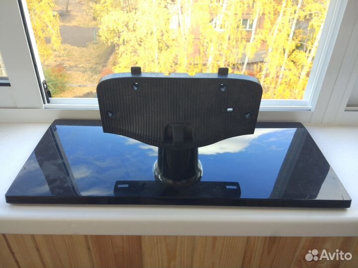 Подставка под телевизор samsung BN96-21736e