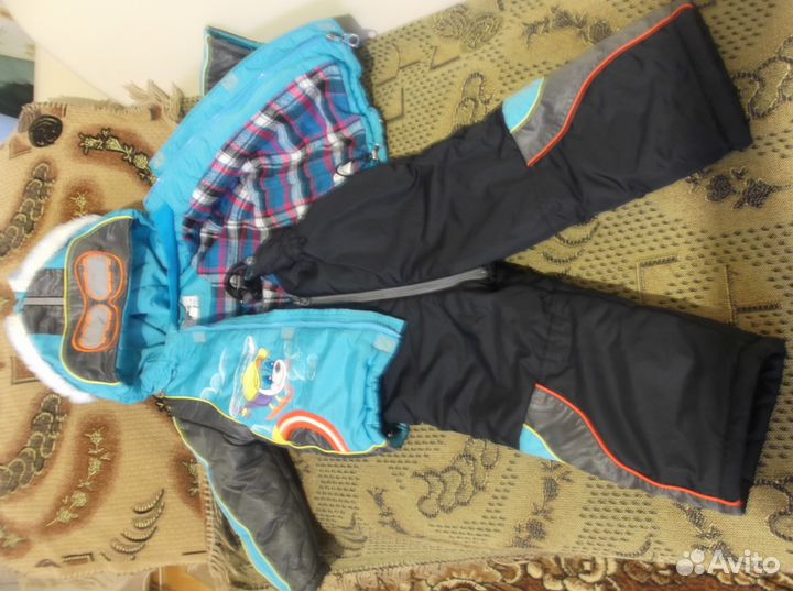 Куртка зимняя в комплекте с комбинезоном до 3-х ле