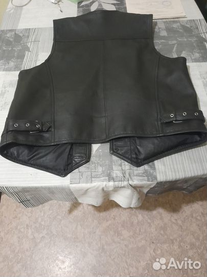 Жилетка кожаная мужская 52 54