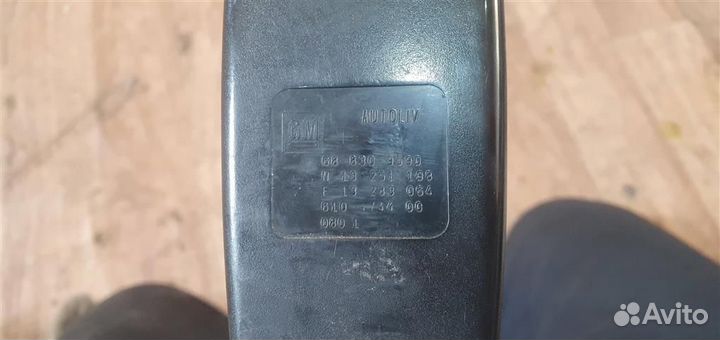 Ответная часть ремня безопасности Chevrolet Orlan