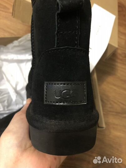 Ugg classic mini