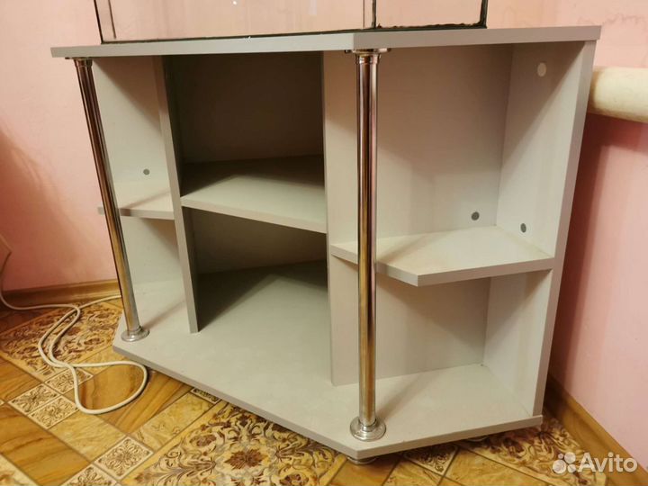 Стол угловой