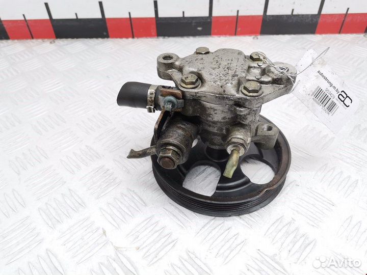 Насос для Mitsubishi Carisma