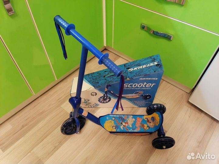 Самокат детский трехколесный