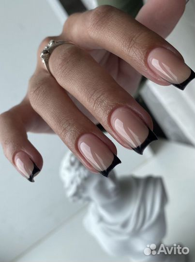 Маникюр, Педикюр