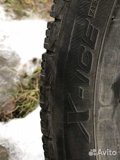 Michelin X-Ice 3 205/55 R16