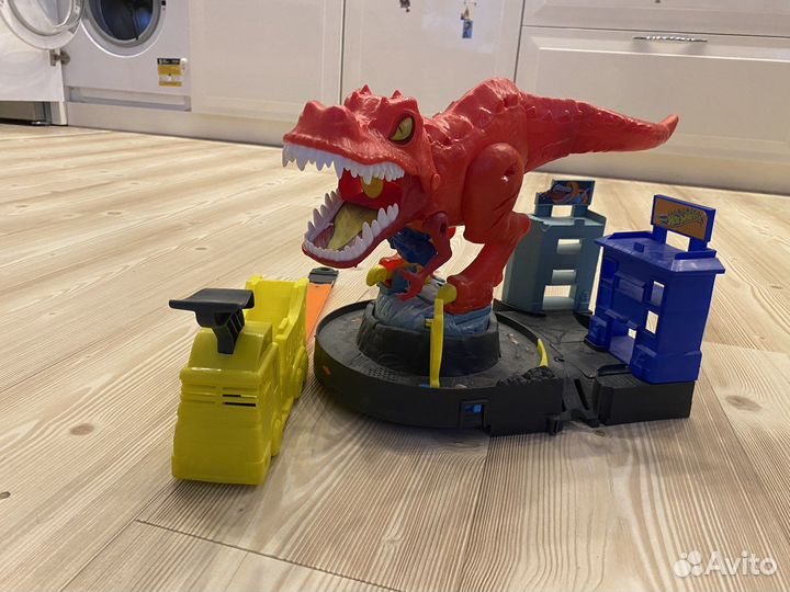 Хот Вилс Тирекс