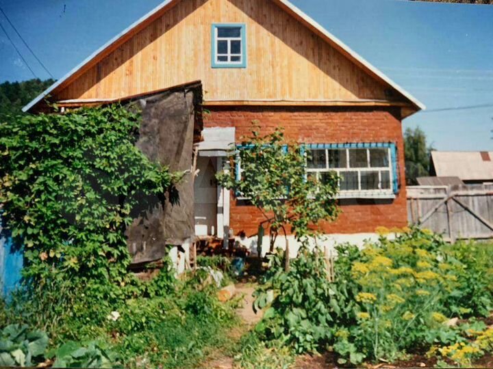 Дом 42 м² на участке 18 сот.