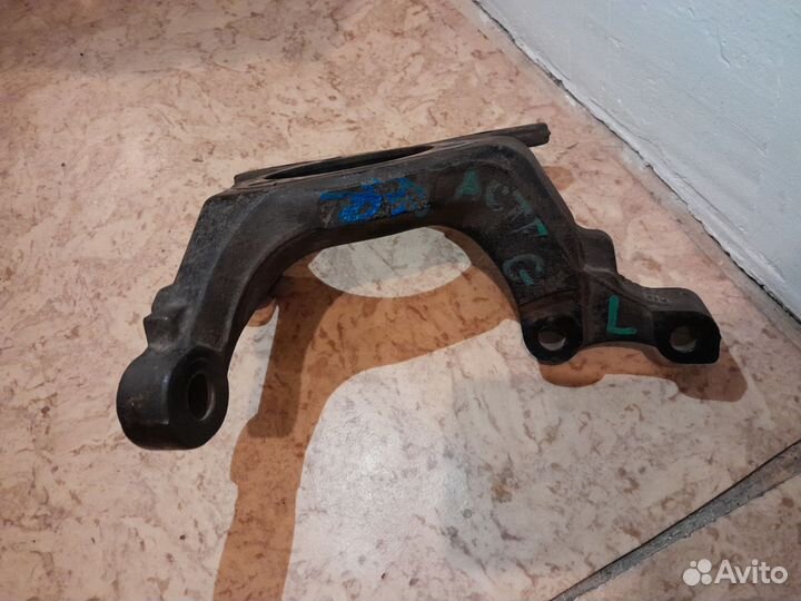 Поворотный кулак opel astra h