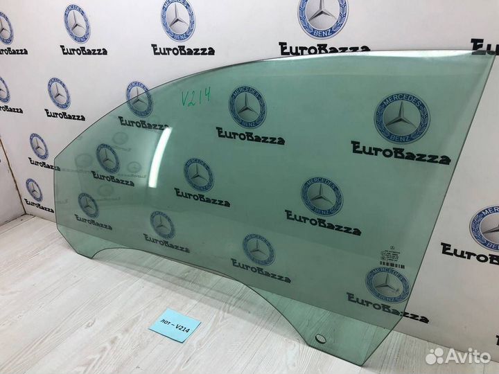 Стекло левой двери Mercedes W207