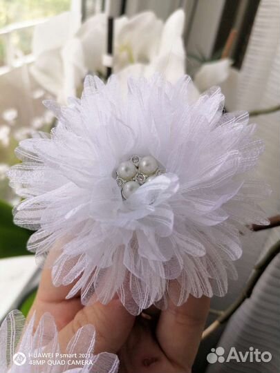 Бантики, заколки, ободки, аксессуары для волос