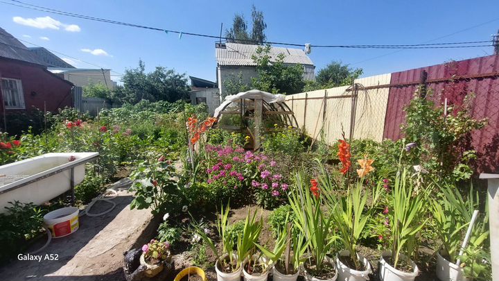 Дом 302 м² на участке 5,5 сот.