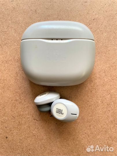 Беспроводные наушники JBL Tune 120 TWS, белый