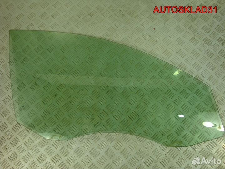 Стекло двери передней правой Passat B6 3C4845202B