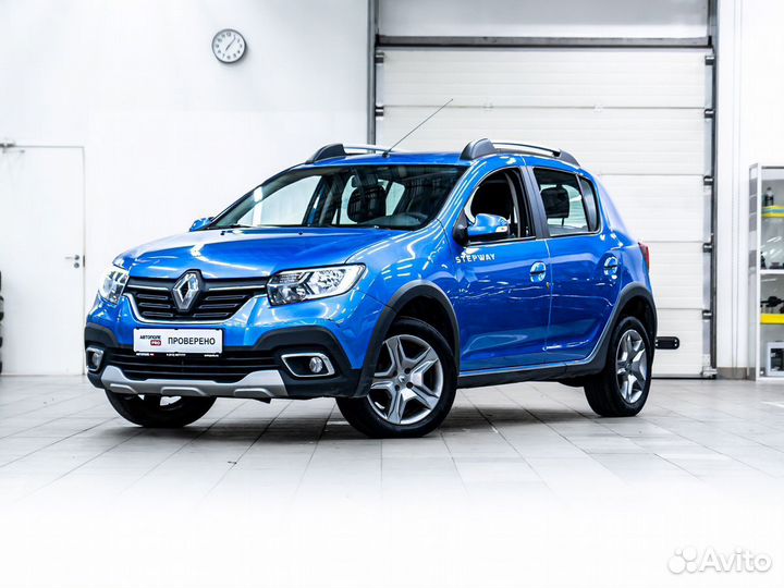 Renault sandero stepway 2020. Рено сандеро степвей. Рено стандера стоп вей. Рено сандеро степвей 2 москва. Рено степвей 2017.