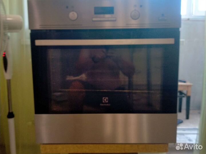 Духовой шкаф электрический