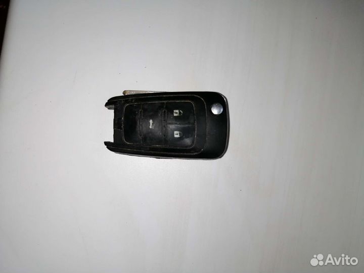 Ключ автомобильный опель