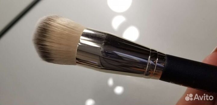 Кисти для макияжа