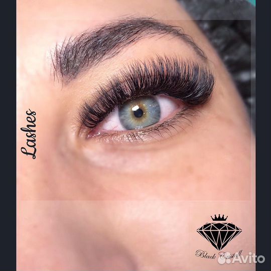 Наращивание ресниц и оформление бровей