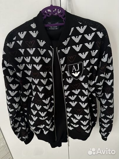 Спортивный костюм